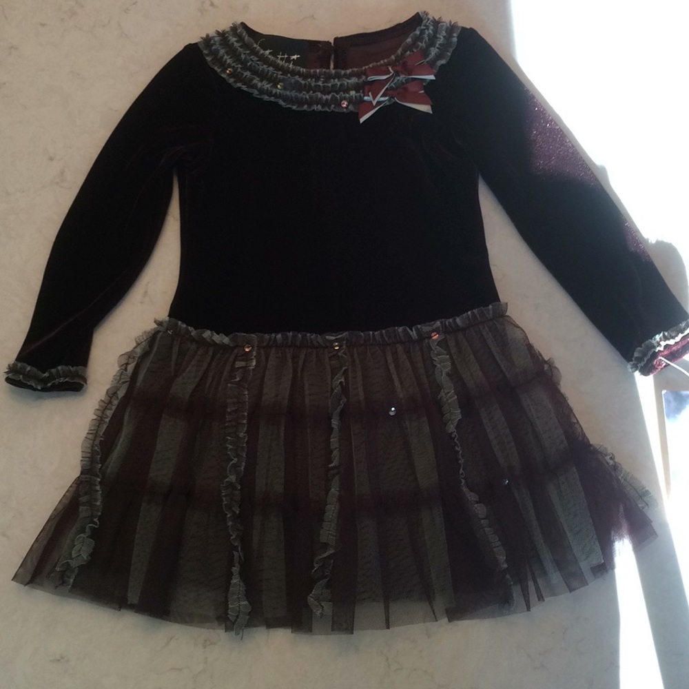 Girls dress